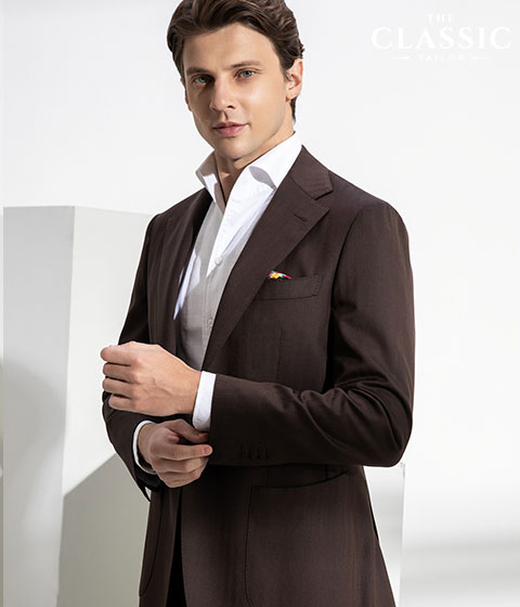 Bộ vest màu nâu đậm